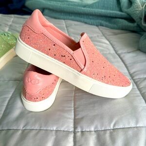 Beautiful Ugg Pink Sparkle Slip On Size 8